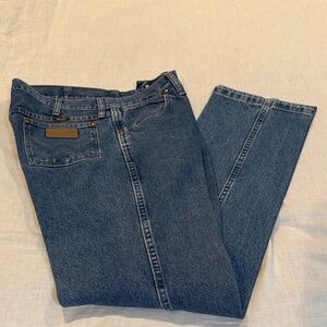 Wrangler Men’s Classic Straight Leg Jeans Size 35x34 Blue Denim